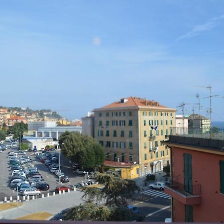 Genovese Villa Elena Appartamenti فاراتسي المظهر الخارجي الصورة