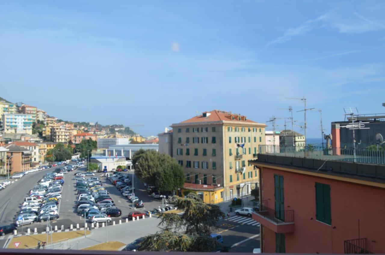 Genovese Villa Elena Appartamenti فاراتسي المظهر الخارجي الصورة