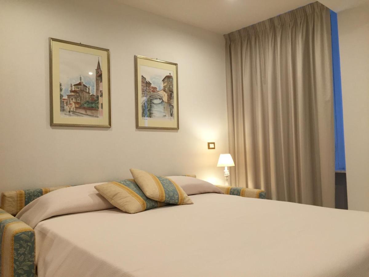 Genovese Villa Elena Appartamenti فاراتسي المظهر الخارجي الصورة